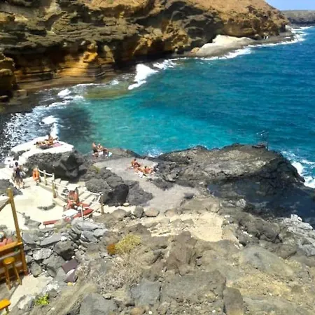 Beautifull_loft_king_size_bed_tenerife_south *